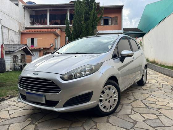 FORD FIESTA 1.6 SE HATCH 16V FLEX 4P MANUAL